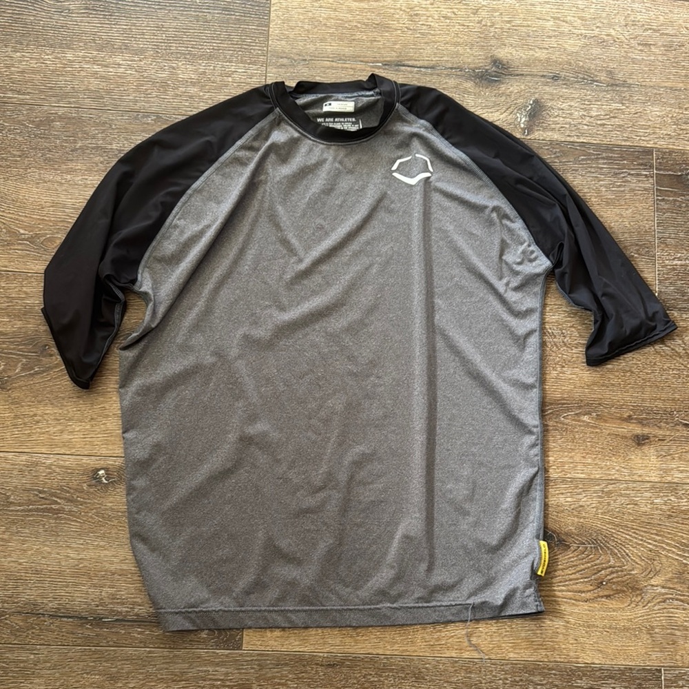 Evoshield top medium‎